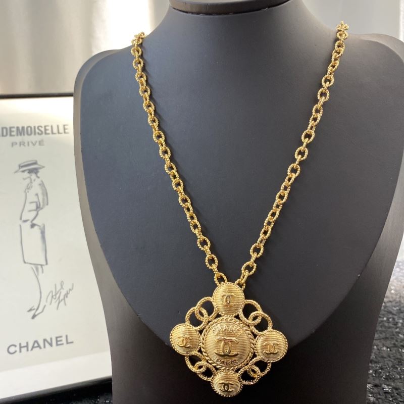 Chanel Necklaces